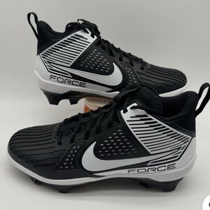 Nike Black and White Force Athletic Football Cleats